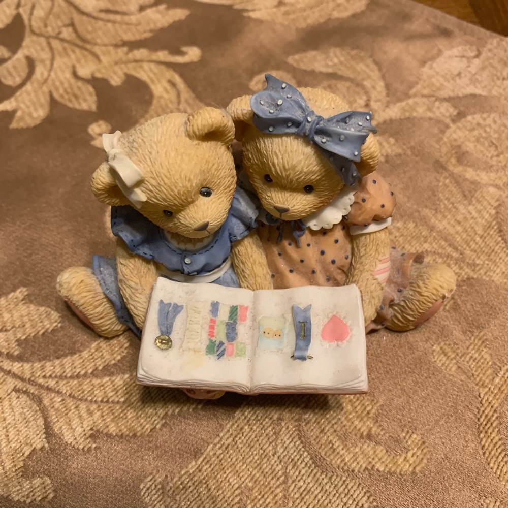 Sisters Cherished Teddies Reading Girl Bears